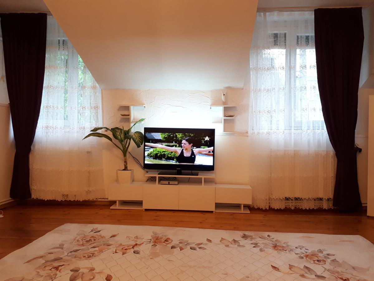 Karin House Apartamento Tbilisi Exterior foto